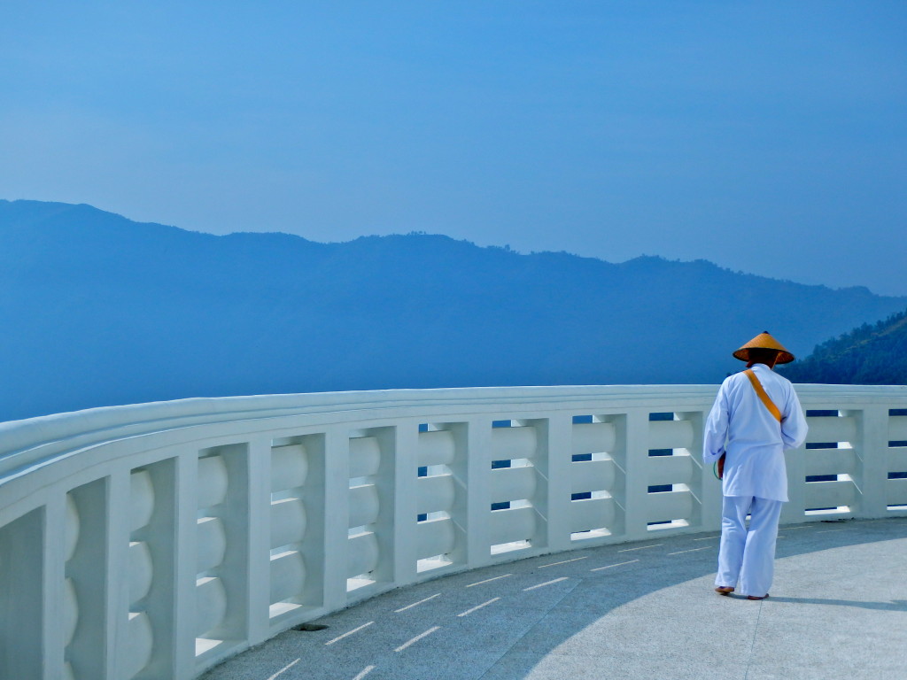 hike to the World Peace Stupa, Pokhara, Nepal travel blog for solo female travellers best activities in pokhara for families