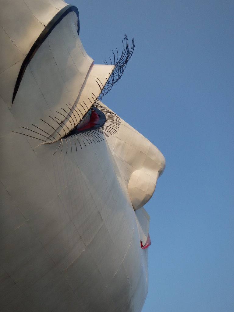 World Largest Reclined Buddha Win sein Taw Ya, Mawlamyine, Myanmar