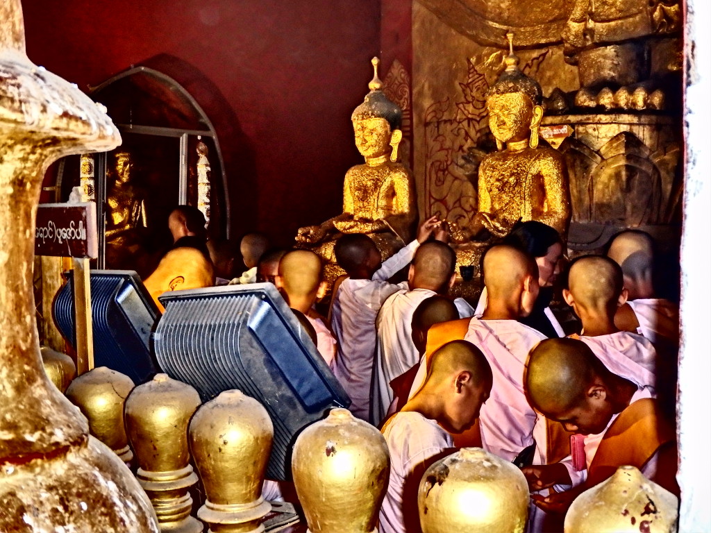 what to do in Bagan, Burma travel blog