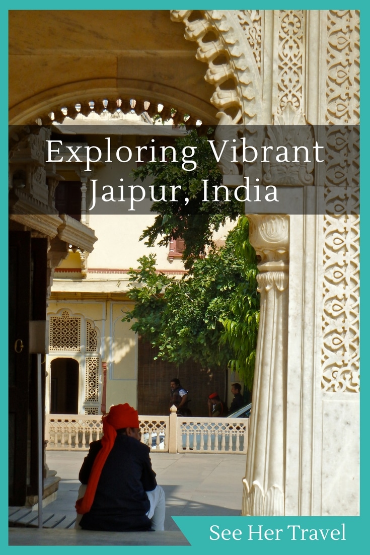 Visiting Jaipur India is like a step back to the days of the Rajasthani kings. 2 days on touring the city will bring you to Jaipur City Palace, the Jaipur Fort, and some of the best shopping in India