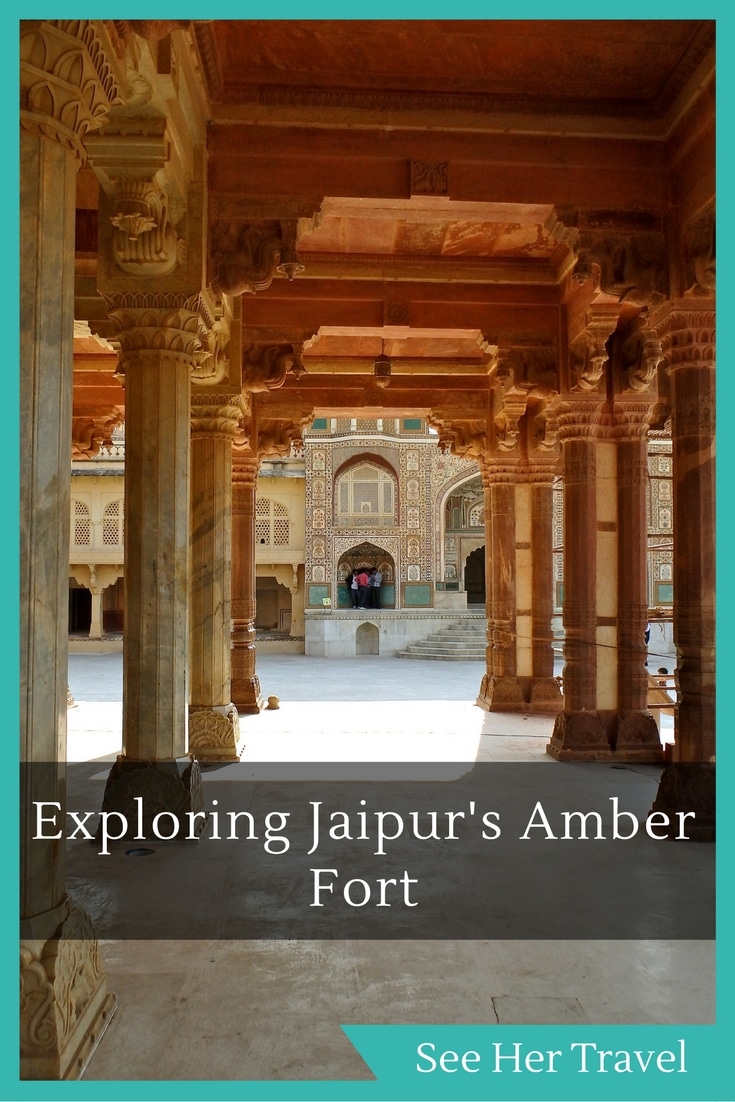 Visiting Jaipur India is like a step back to the days of the Rajasthani kings. 2 days on touring the city will bring you to Jaipur City Palace, the Jaipur Fort, and some of the best shopping in India