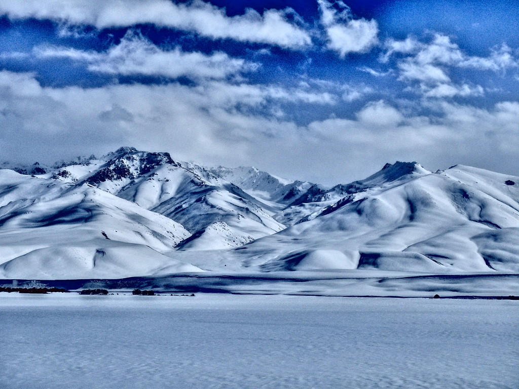 Travel in Kyrgyzstan scenery, Kyrgyzstan travel blog