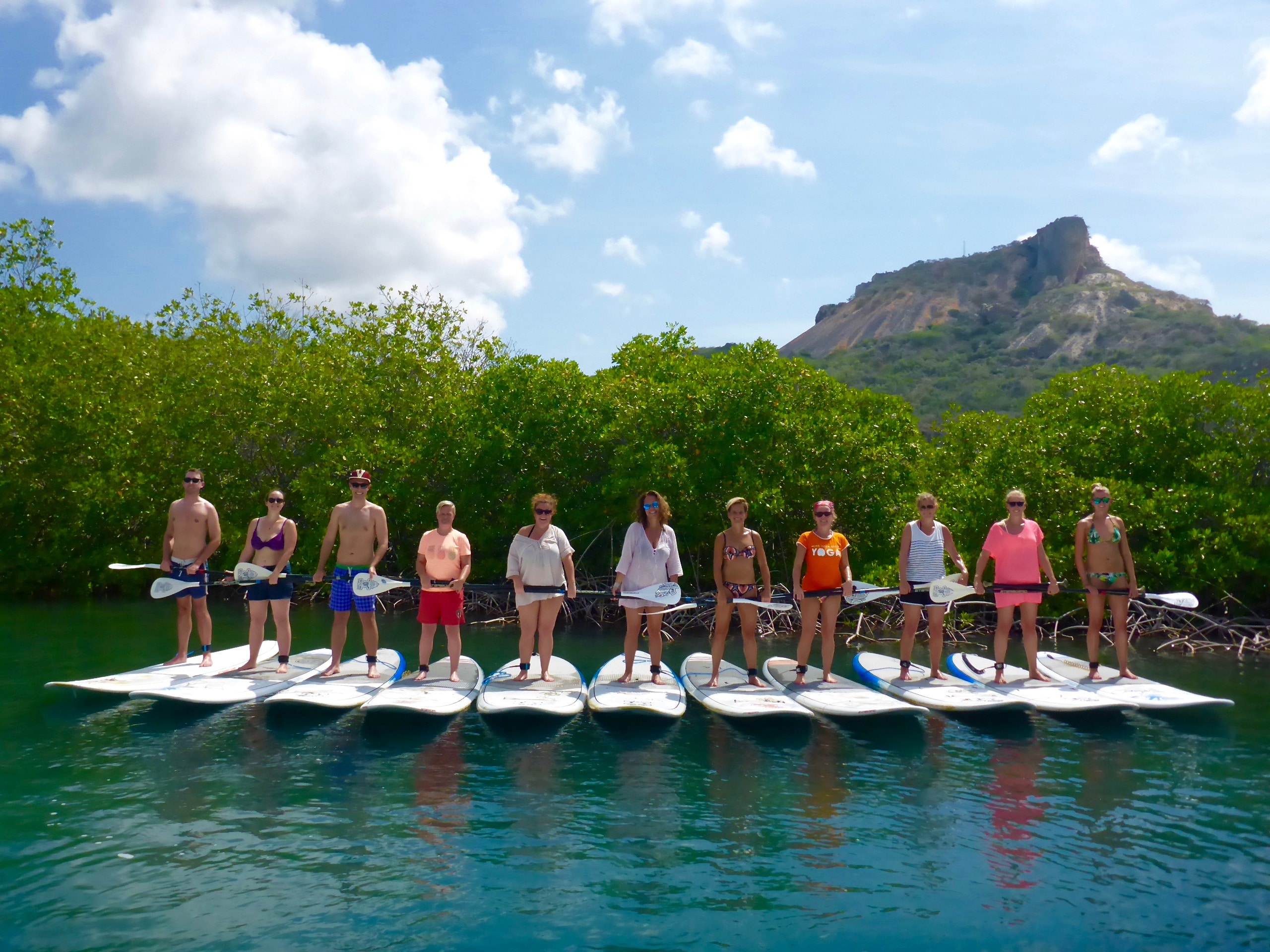 paddle boarding in curacao