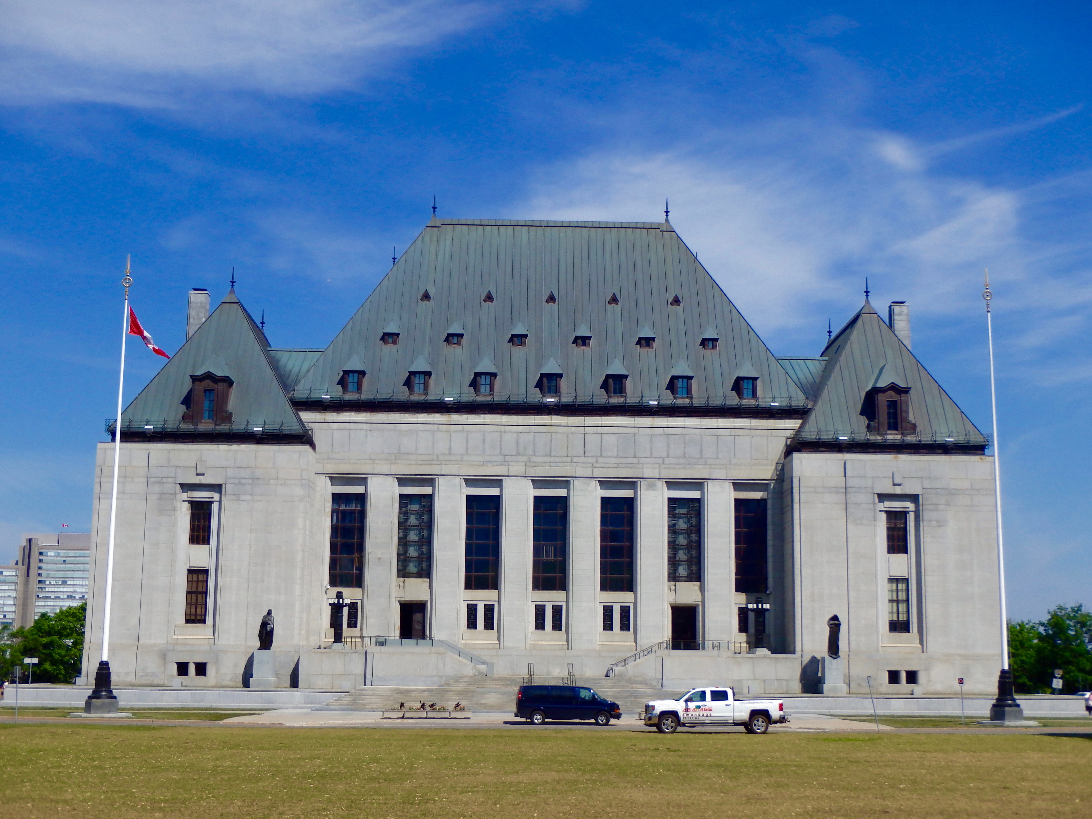 Supreme court of canada ottawa walking tour where to visit in ottawa