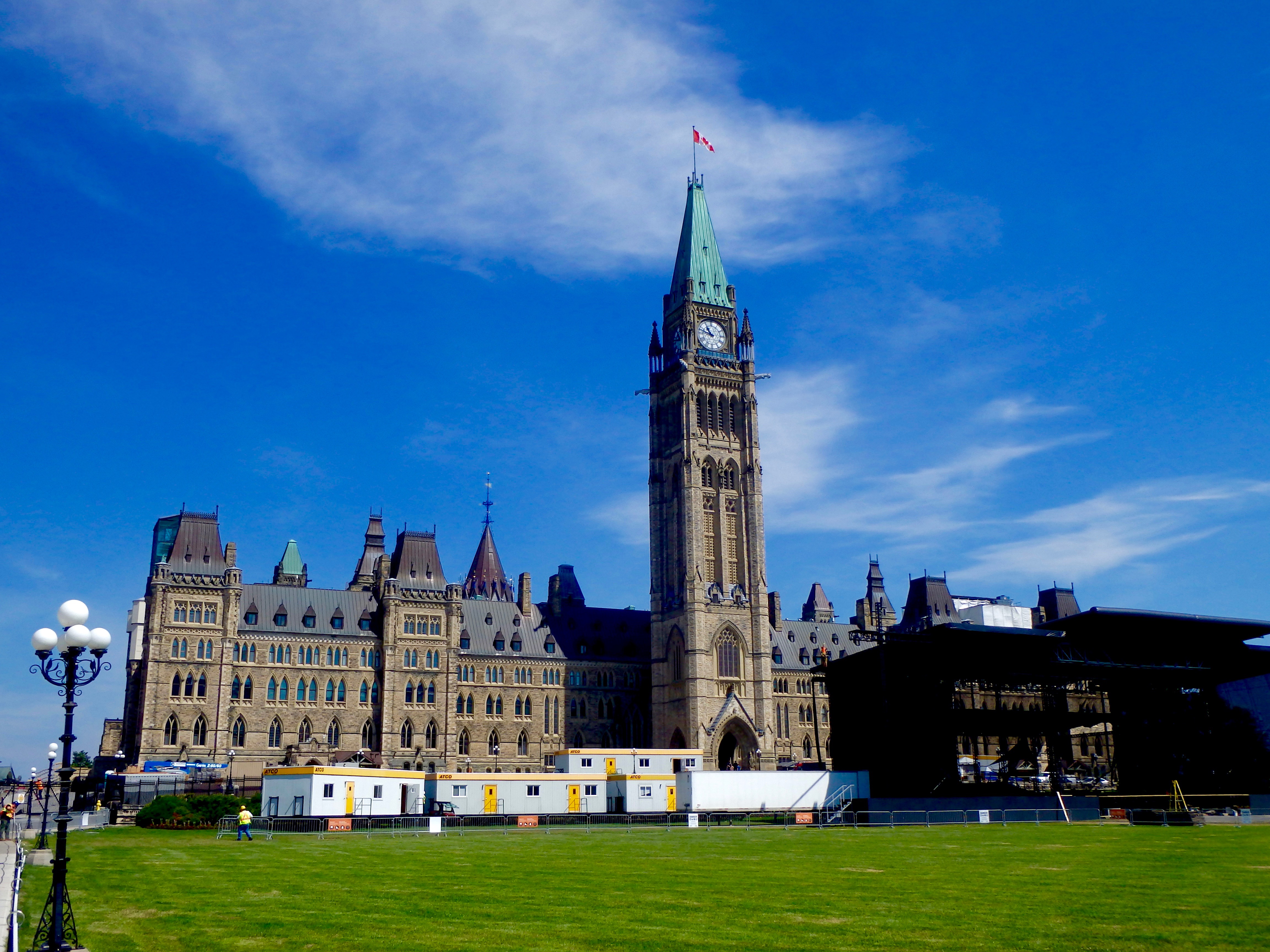 parliament hill ottawa canada free tours in ottawa