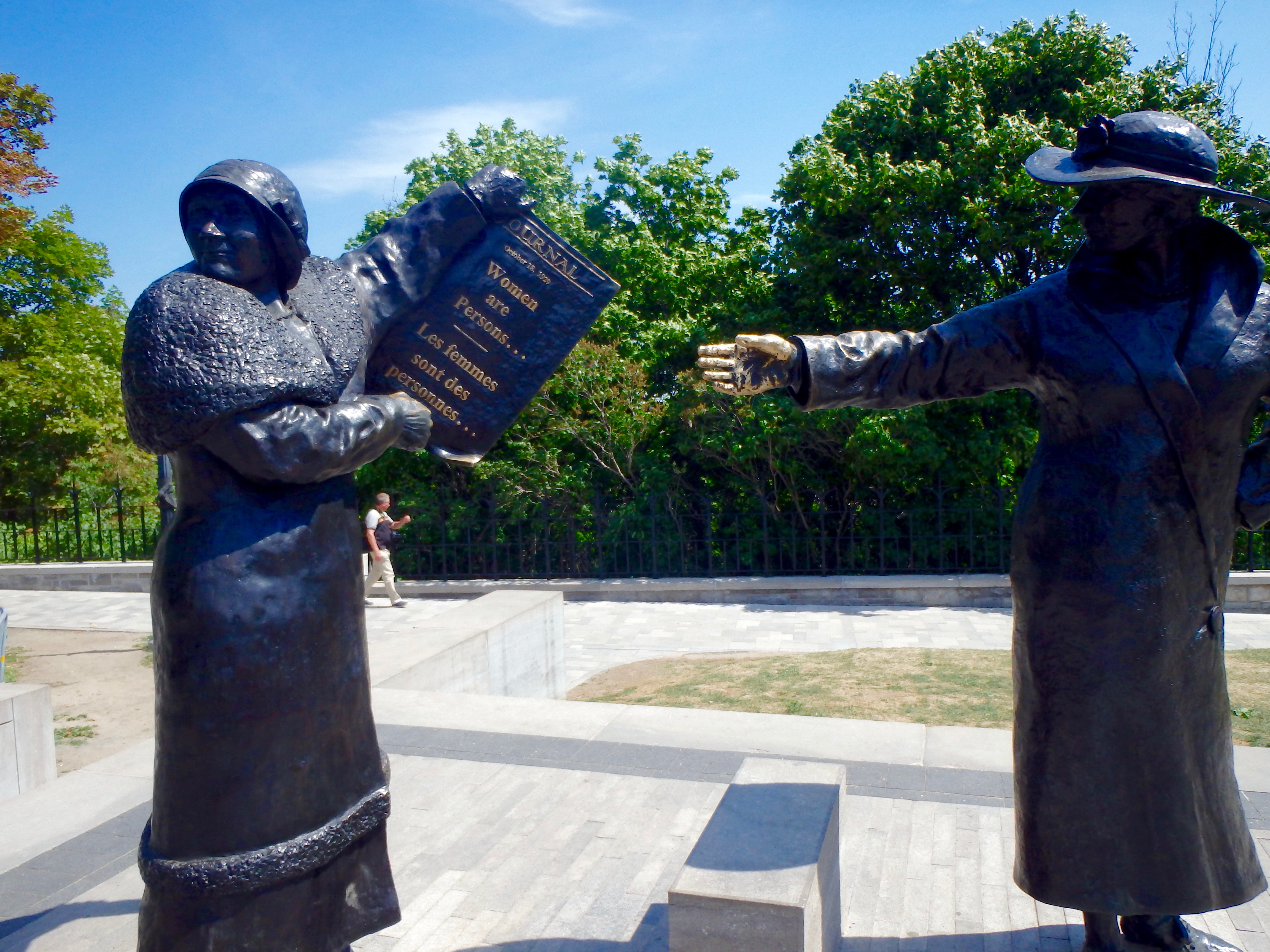 emily murphy nellie mcclung statues parliament hill ottawa best attractions in ottawa travel blog