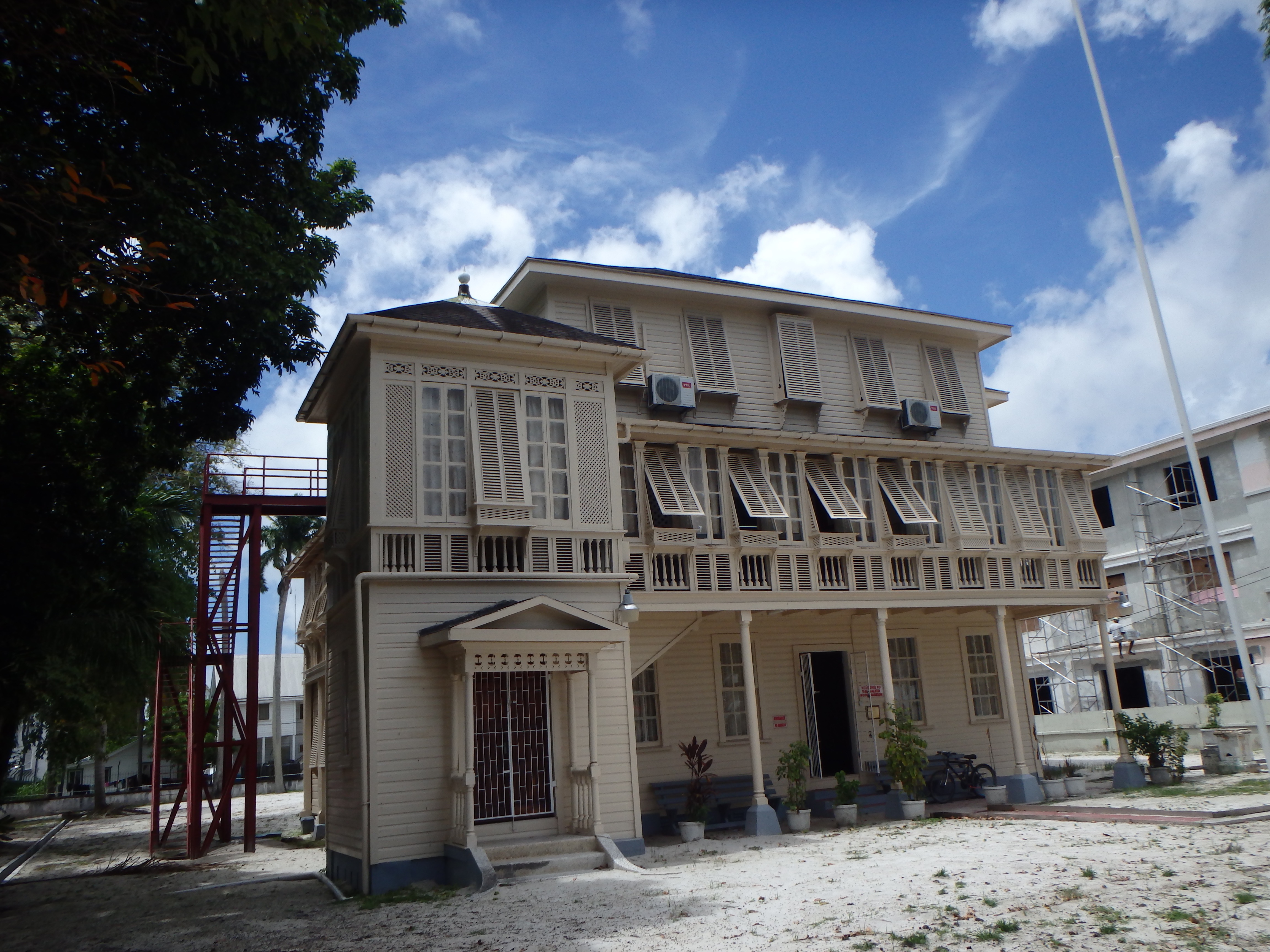 Walter Roth Museum of Archeology Amerindian history and culture Guyana georgetown museum